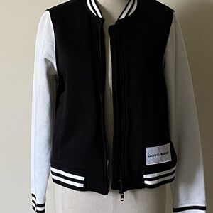 Calvin Klein Varsity Lightweight Striped Jacket Md